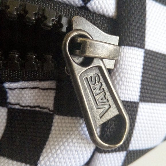 New Vans Ward Black White Checkered Crossbody Fanny Pack Bum Belt Waist Bag - Picture 13 of 17